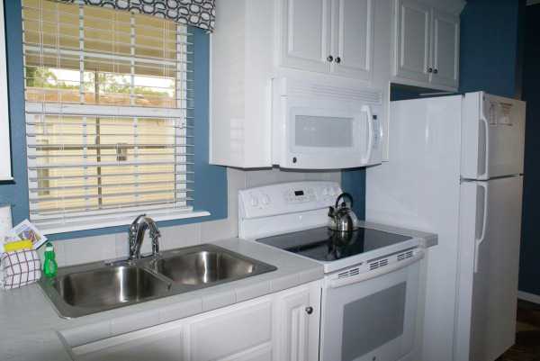 Sun-N-Fun RV Resort 7125 Fruitville Road Sarasota, FL 34240