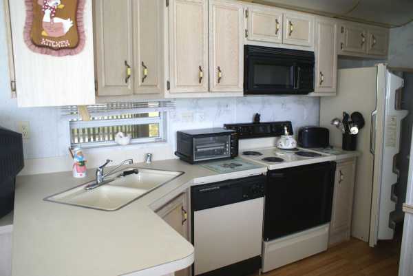 Sun-N-Fun RV Resort 7125 Fruitville Road Sarasota, FL 34240