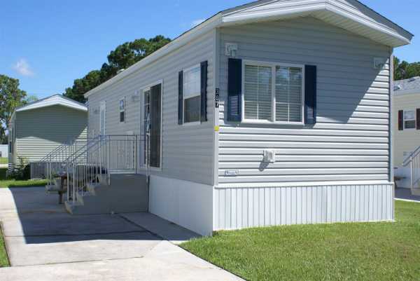 Sun-N-Fun RV Resort 7125 Fruitville Road Sarasota, FL 34240