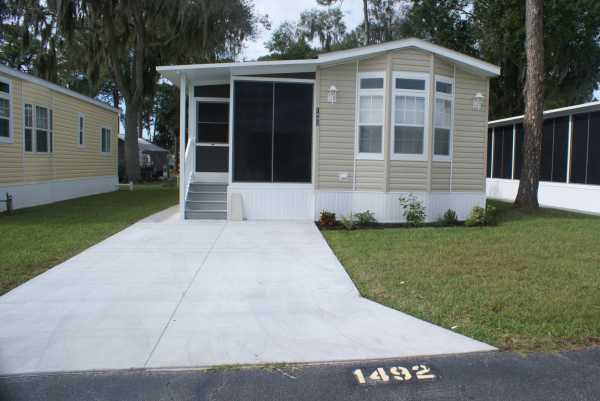 Sun-N-Fun RV Resort 1492 Kentucky Dr. Sarasota, FL 34240