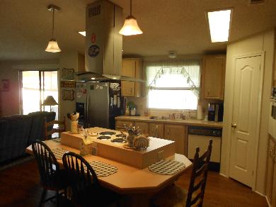 Camelot East5450 Kingsbridge Drive Lot 323Sarasota, FL 34241