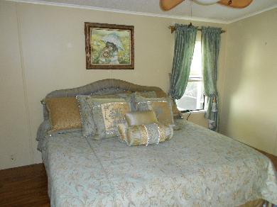 Camelot East5554 Seven Oaks Drive Lot 72Sarasota, FL 34241