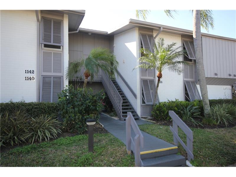 1136 W PEPPERTREE LANE, Sarasota, FL 34242
