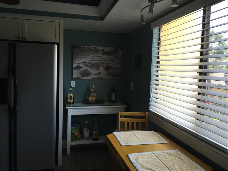 6784 SARASEA CIRCLE W, Sarasota, FL 34242