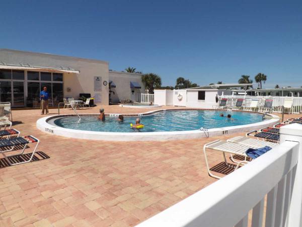Lake Village221 3rd Street EastNokomis, FL 34275