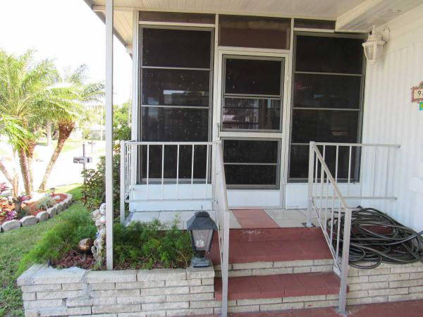 Bay Indies980 Roseau EVenice, FL 34285