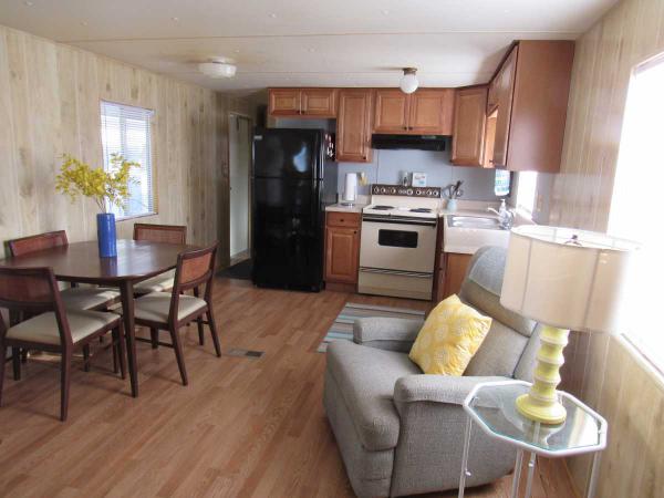Venice Municipal Mobile Home Park 104 Bay StreetVenice, FL 34285