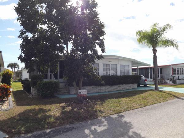 Bay Indies932 Bonaire WVenice, FL 34285