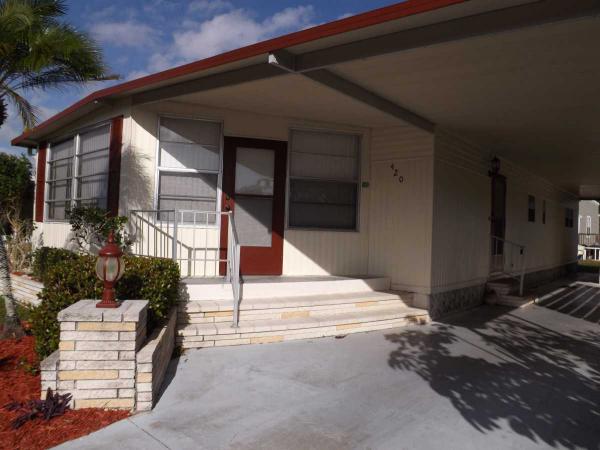 Bay Indies420 Cobia AvenueVenice, FL 34285
