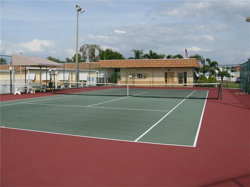 152 PORT DRIVE, Venice, FL 34285