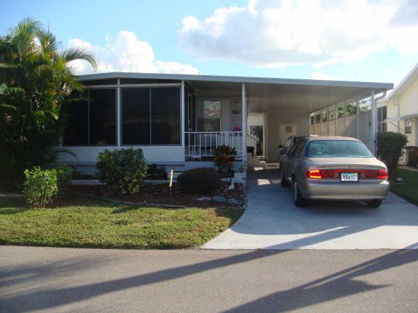 Bay Indies962 Cayman EVenice, FL 34285
