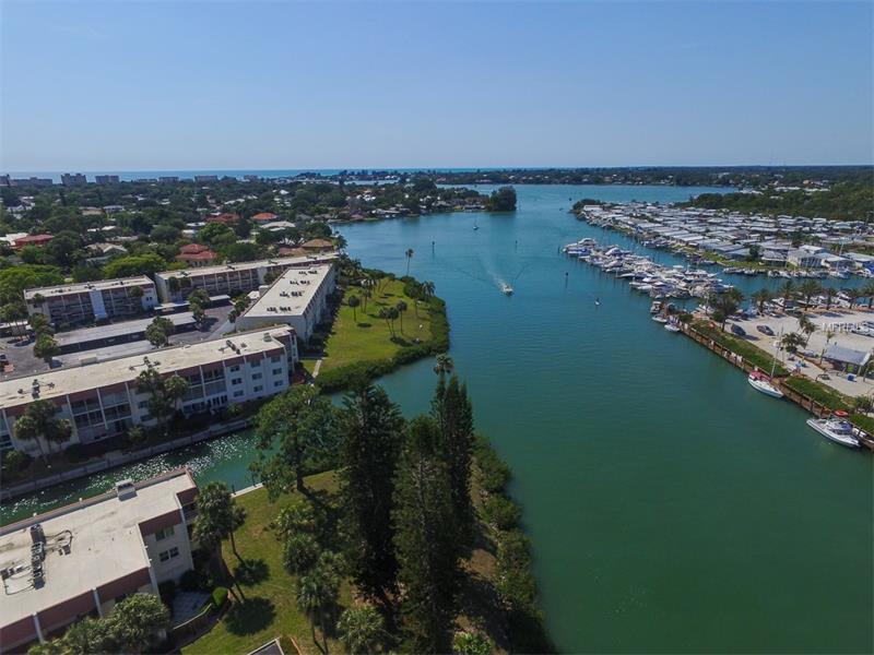 250 SANTA MARIA STREET, Venice, FL 34285