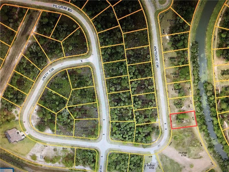ANTIQUE CIRCLE, North Port, FL 34288