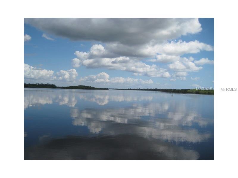 RIVERFRONT DRIVE, Venice, FL 34293