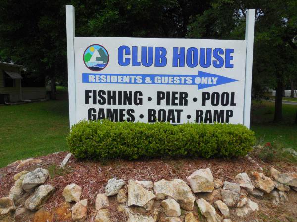 Smith Lake Shores Village1451 LAKE DRIVEBelleview, FL 34420