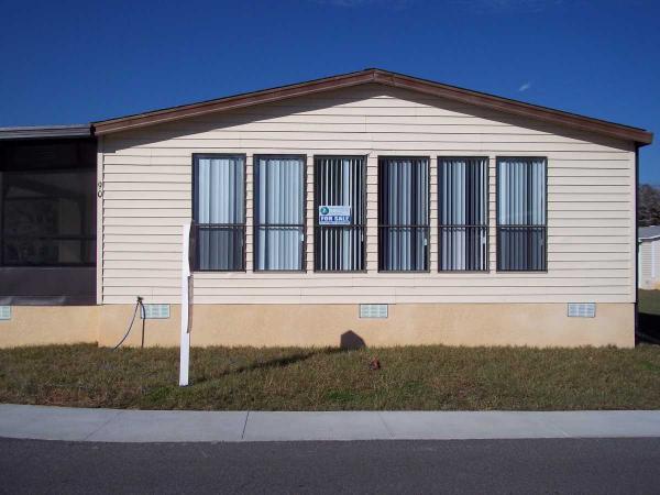 Smith Lake Shores Village970 E Hwy 25 Lot #090Belleview, FL 34420