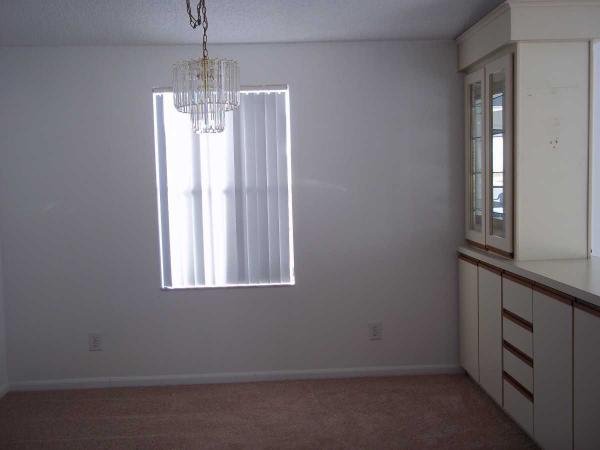 Smith Lake Shores Village970 E Hwy 25 Lot #090Belleview, FL 34420