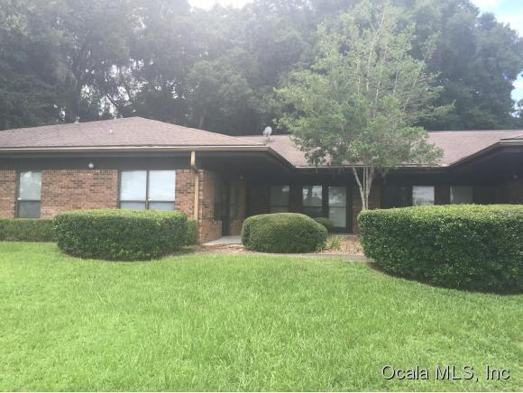 10252 S US Highway 441, Belleview, FL 34420