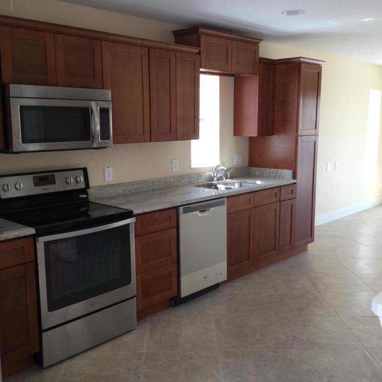 5150 SE 103 Lane, Belleview, FL 34420