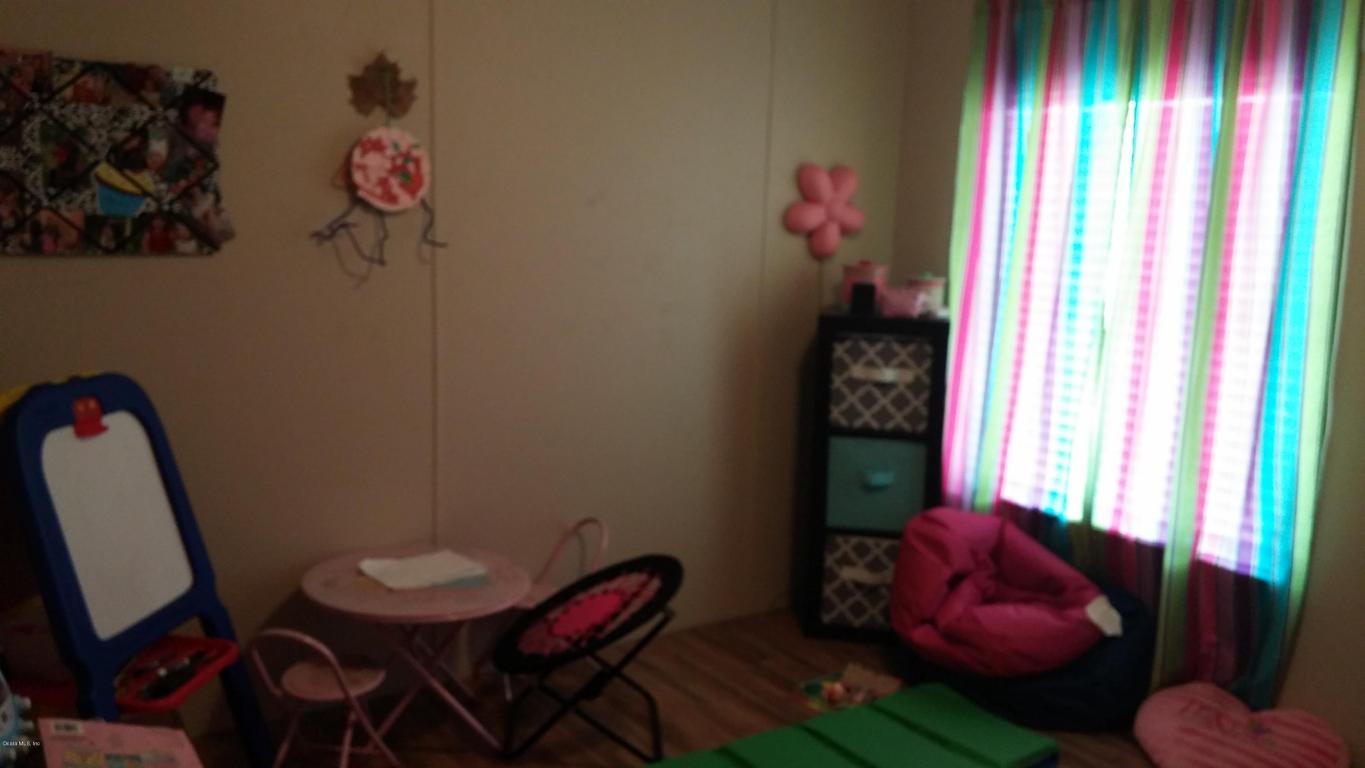 8155 SE 121ST Place, Belleview, FL 34420