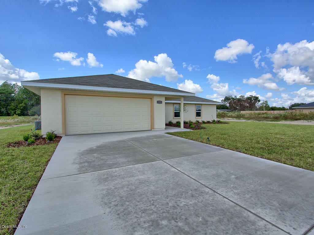 12370 SE 100TH Court, Belleview, FL 34420