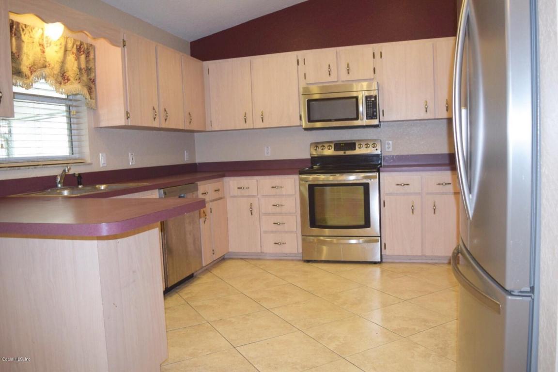 6140 SE 126th Street, Belleview, FL 34420