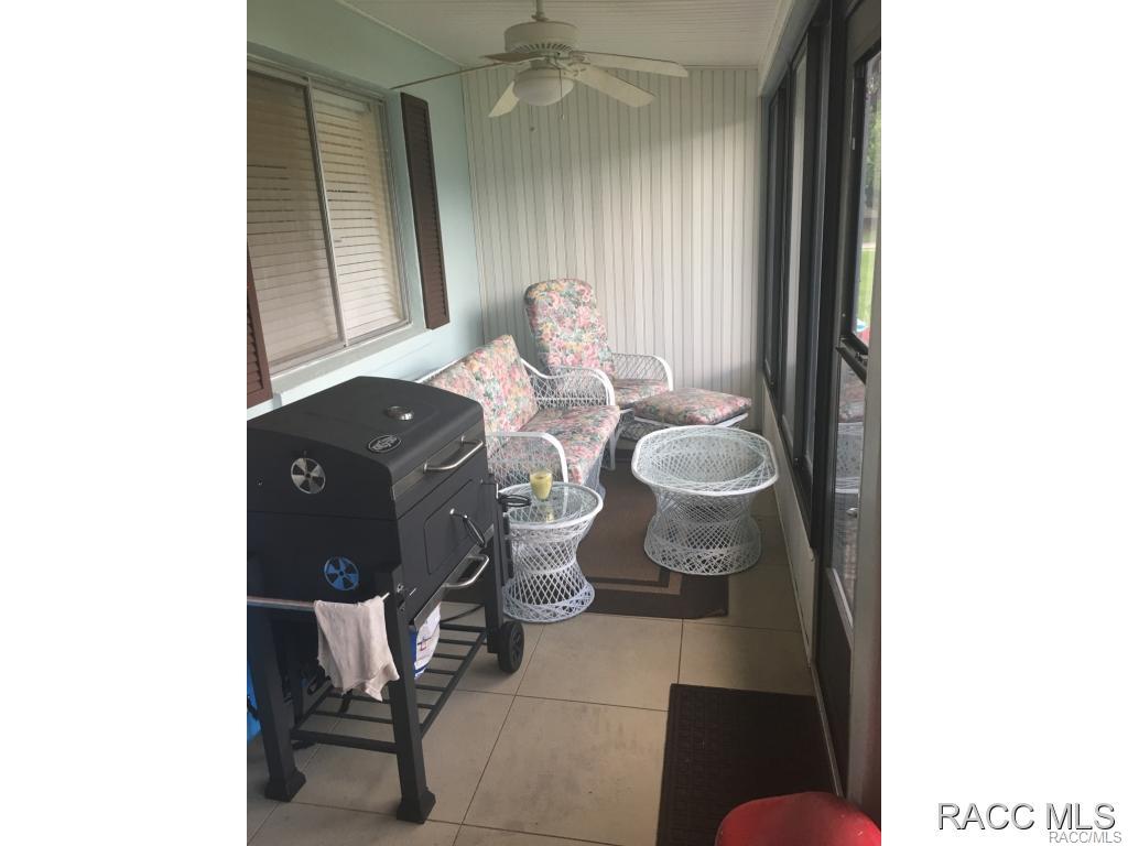 1412 SE Paradise Avenue, Crystal River, FL 34429
