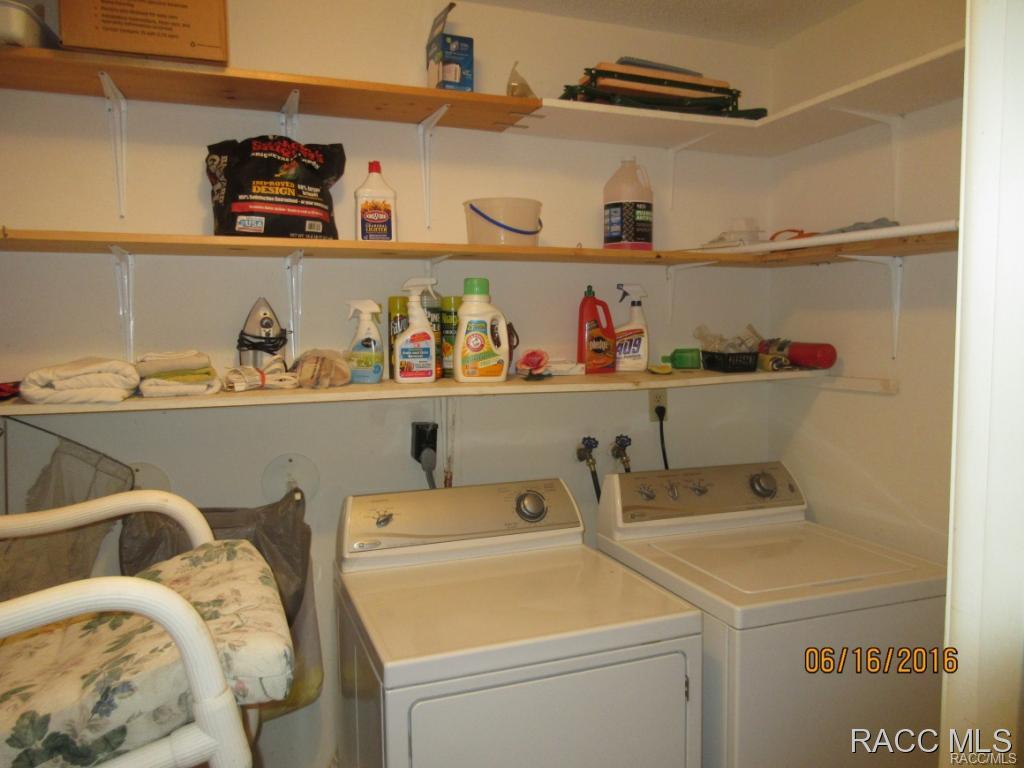 11588 W Kingfisher Court, Crystal River, FL 34429