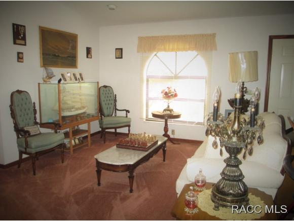 5616 W Pine Circle, Crystal River, FL 34429
