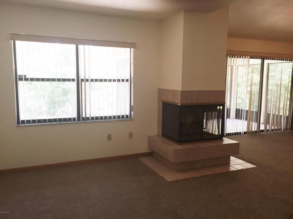 8641 SW 204 Court, Dunnellon, FL 34431
