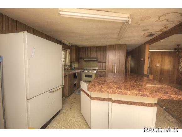 6199 W Riverbend Road, Dunnellon, FL 34433