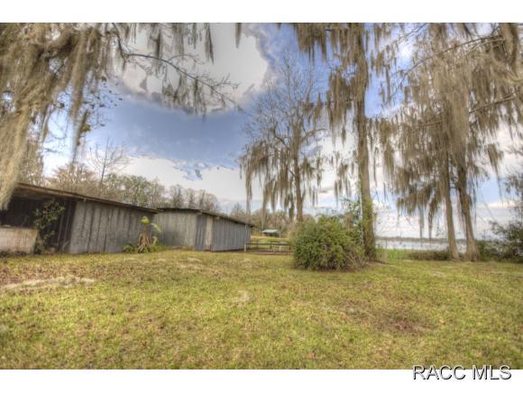 6199 W Riverbend Road, Dunnellon, FL 34433