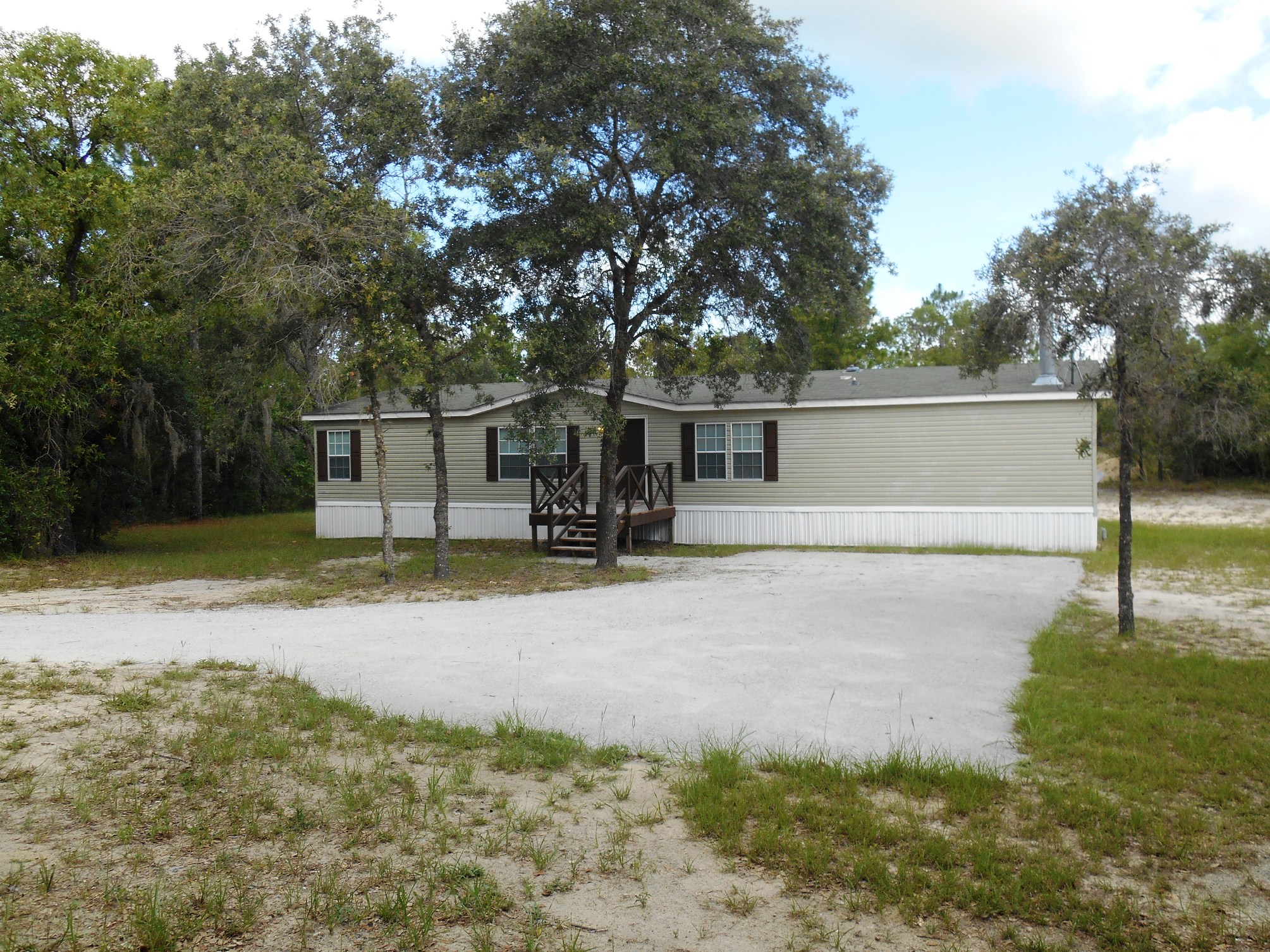 6831 W. Dunklin St., Dunnellon, FL 34433