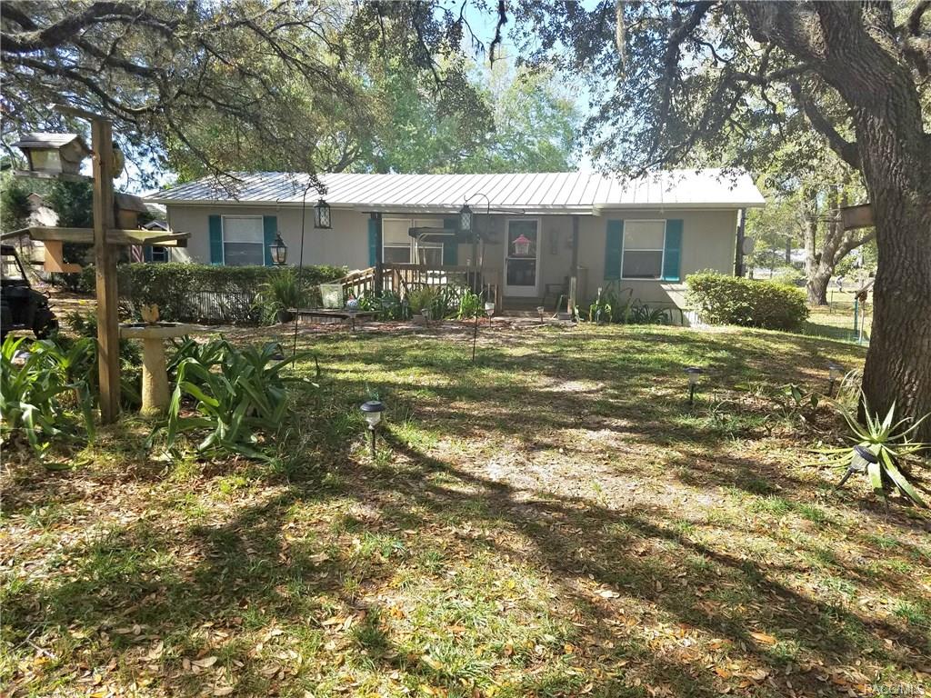 9280 N Cedar Cove Road, Dunnellon, FL 34434