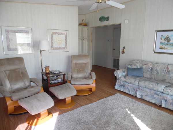 Walden Woods7119 W Walden Woods DriveHomosassa, FL 34446