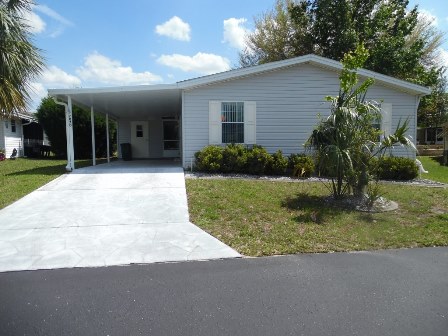 Walden Woods7070 W Lincolnshire DriveHomosassa, FL 34446