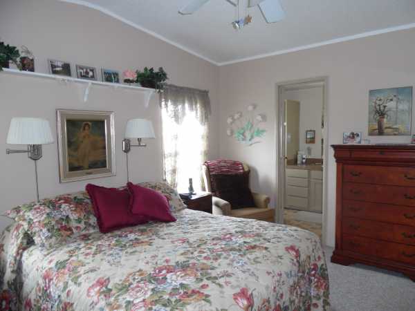 Walden Woods7043 W Lincolnshire DriveHomosassa, FL 34446