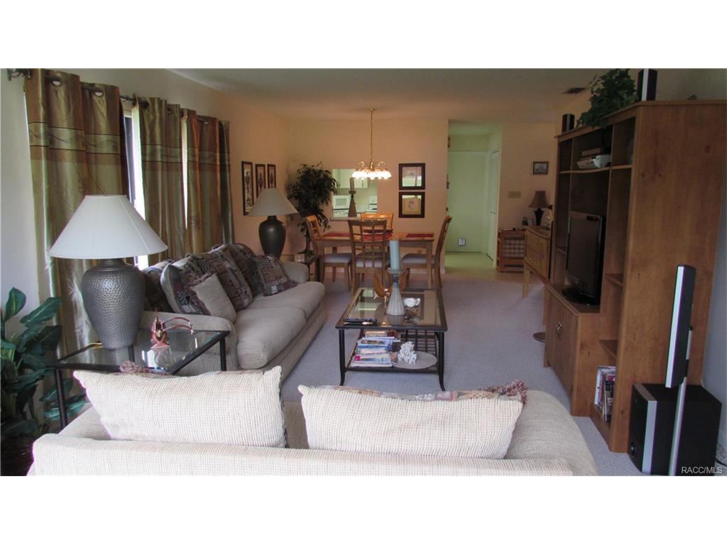 57 Chinaberry Circle, Homosassa, FL 34446