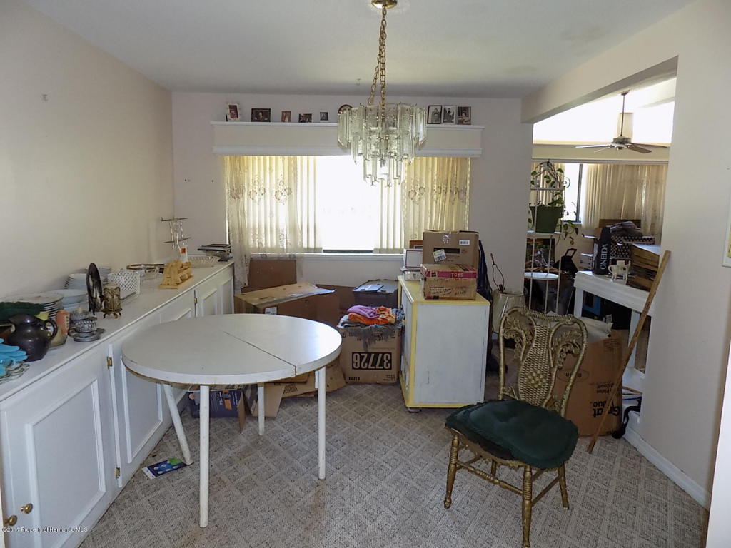 6 Laurelcherry Court, Homosassa, FL 34446