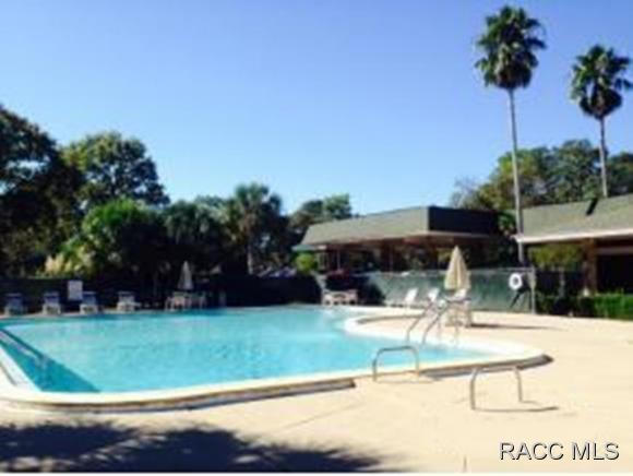 15 Glenridge Circle, Homosassa, FL 34446