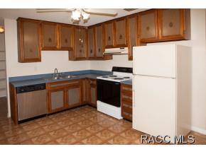 6276 W Park Drive, Homosassa, FL 34446