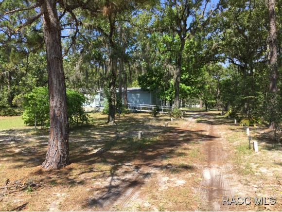 6658 S Palmer, Homosassa, FL 34446