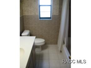 100 Douglas St, Homosassa, FL 34446