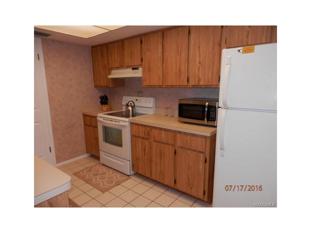 8071 W Homosassa Trail, Homosassa, FL 34448