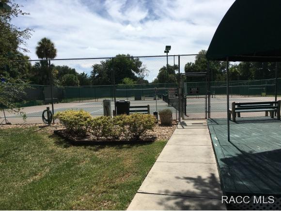 4724 S Sawmill Way, Homosassa, FL 34448