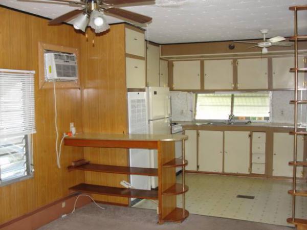 Leeson's Lakeshore Mobile Home Community606 Conroy AvenueInverness, FL 34450