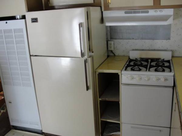 Leeson's Lakeshore Mobile Home Community606 Conroy AvenueInverness, FL 34450
