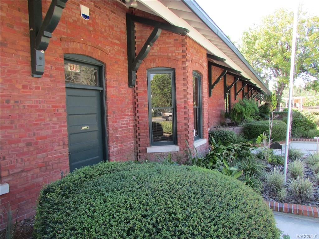 217 N Apopka, Inverness, FL 34450