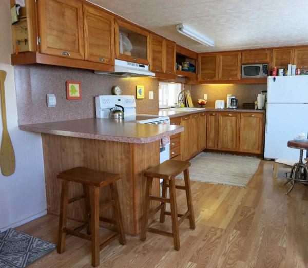 Leeson's Lakeshore Mobile Home Community670 Muskmellon RdInverness, FL 34450