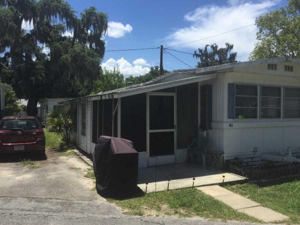 Leeson's Lakeshore Mobile Home Community230 Satellite AvenueInverness, FL 34450